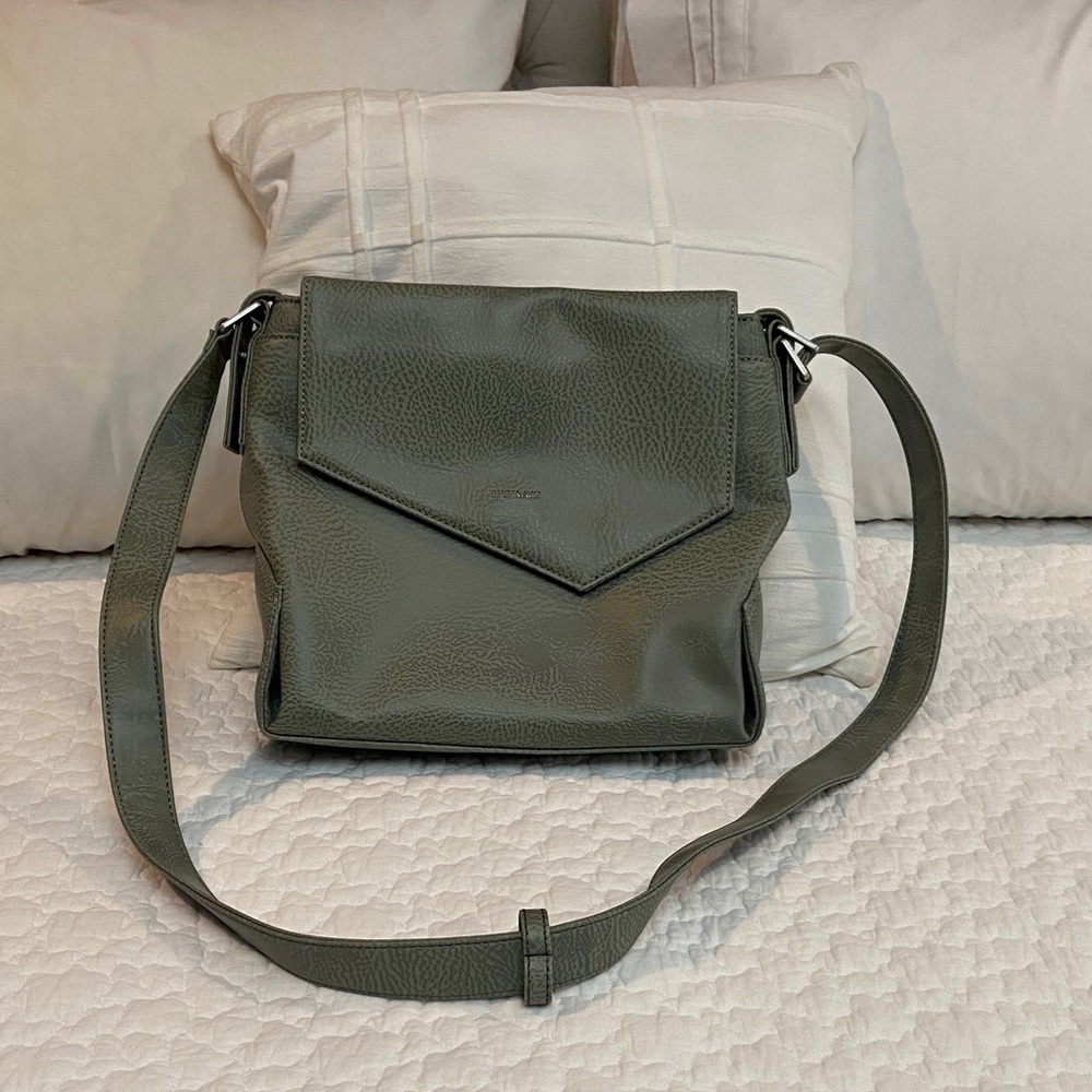 Matt & Nat Olive Green Pebbled Crossbody Bag
